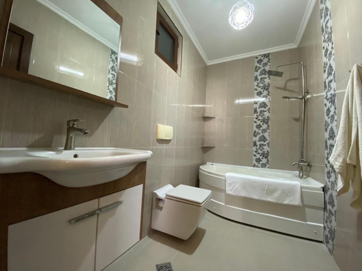 Hotel Sunny Days Kobuleti Exterior foto
